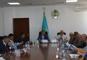 Талдықорғанда ҚХА жетекші журналистер мен сарапшылар клубының дөңгелек үстелі өтті