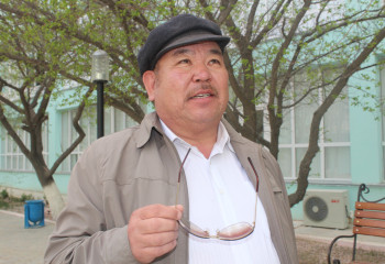 Таныс болыңыздар: Әке көріп, оқ жонған майталман журналист, «Жыл адамы – 2018» атағының иегері Сәбит Ұлықпан