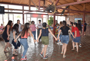 Көкшетауда армян халқының су құйыну мейрамы –  Вардавар аталып өтті