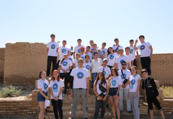 Белсенді жастар Қызылорда облысының киелі жерлерін аралап көрді