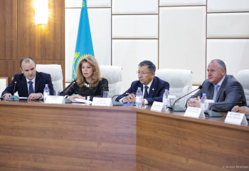 Болгария Вице-Президенті Достық үйінде болды 