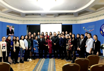 Алматыда электронды БАҚ-тағы этножурналистика мәселелері талқыланды