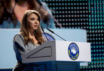 Ирина Тухватулина: Елбасы сыйлаған гүлді әлі күнге дейін сақтап келемін...