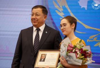 Мемлекеттік тілді білгенім үшін «Патриот» төсбелгісін алдым