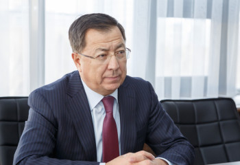 Ж. Туймебаев встретился с депутатами Мажилиса