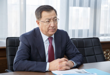 Ж.Түймебаев Мәжіліс депутаттарымен кездесті