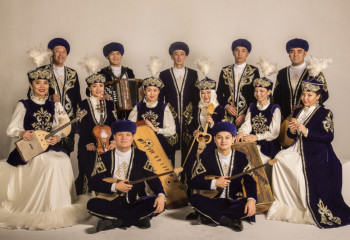 Ұлттық өнерге негізделген ансамбль