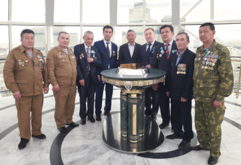 Оқ пен оттың арасында болған жауынгерлер