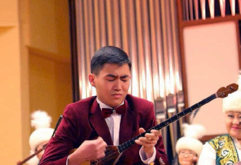 «Бауыржан Момышұлына күй арнауды парызым деп санадым»