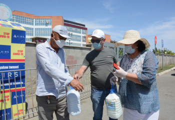 ҚХА еріктілері халық денсаулығы үшін игі шаралар атқаруда