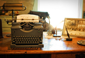 Отандық бұқаралық ақпарат құралдарын дамытудың келелі мәселелері