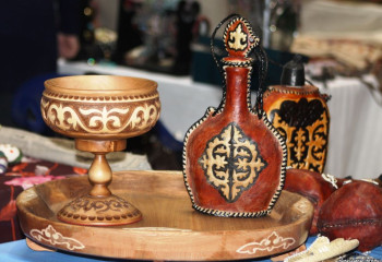 Көшпелі халықтың қолөнері туралы не білеміз?