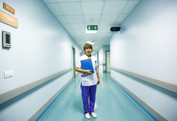 Медицина мектебінің 44 жастағы студенті