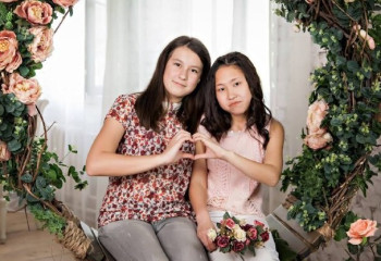 «Кең жүрек»: Число казахстанцев, оказывающих помощь детям с эпилепсией, растет