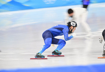 Казахстанский шорт-трекист Абзал Ажгалиев стал четвертым на Олимпиаде-2022
