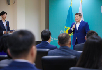 В партию «AMANAT» вступили новые члены