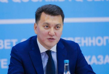 Участие казахстанцев в управлении государством расширится – Карин о поправках в Конституцию