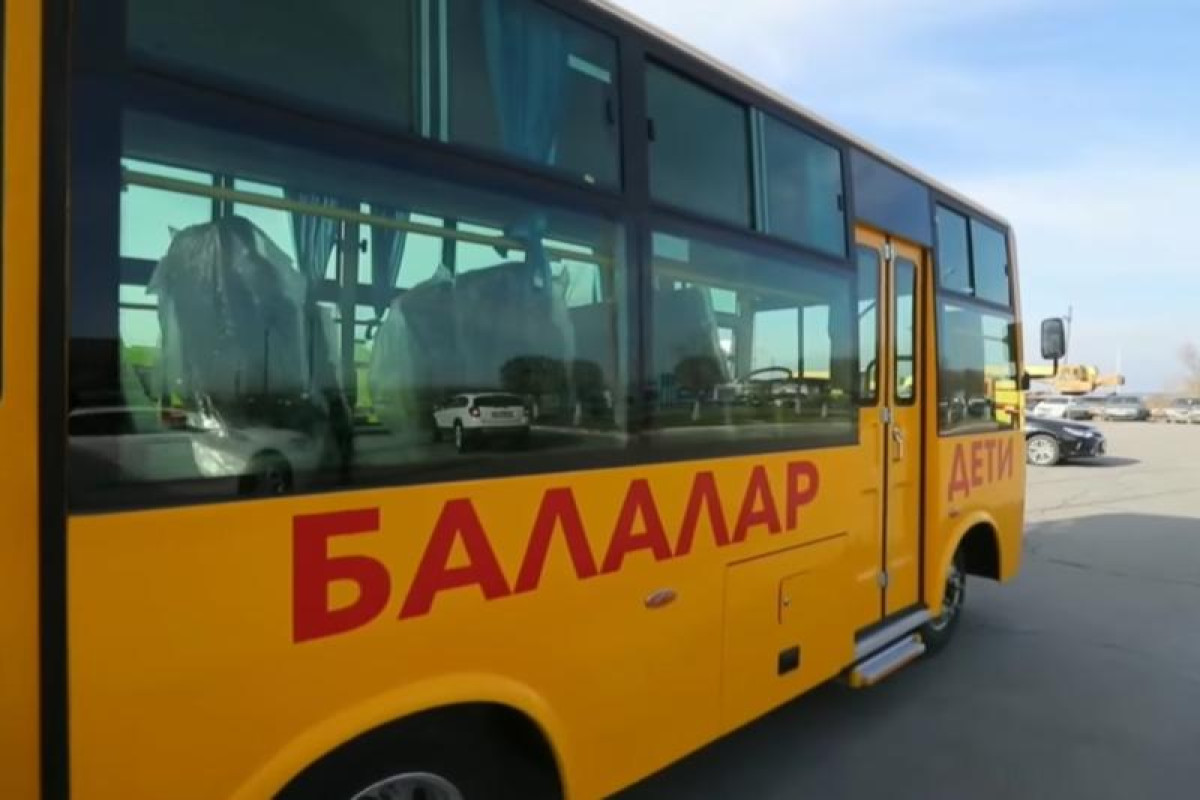 Автопарк сельских школ пополнится новыми автобусами