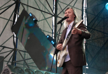 Партия «AMANAT» провела Open air в столице к 30-летию госсимволов