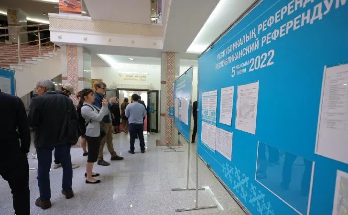 76,7 процента казахстанцев поддержали поправки в Конституцию - результаты экзитпола