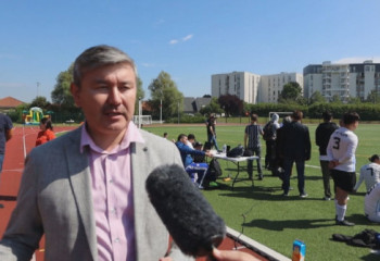 Францияда Еуропа қазақтарының құрылтайы өтіп жатыр