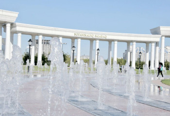 Елорданың бас санитары субұрқақтарда шомылудың қауіпті екенін ескертті