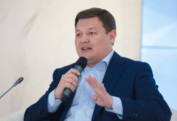 «TALQYLAU» алаңында сарапшылар референдумның қорытындысын талқылады