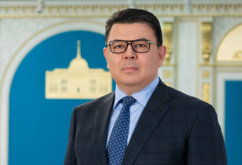 Бозумбаев освобожден от должности акима Алматинской области