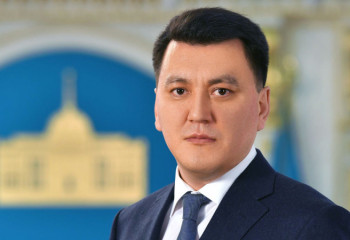 Ерлан Карин назначен госсоветником РК 