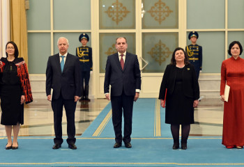 Президент бірқатар мемлекеттің елшілерінен сенім грамоталарын қабылдады