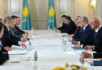 Токаев провел встречу с главой Башкортостана