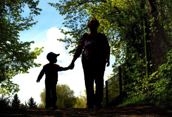 Баласымен бірге іс-түссіз жоғалып кеткен әйел табылды