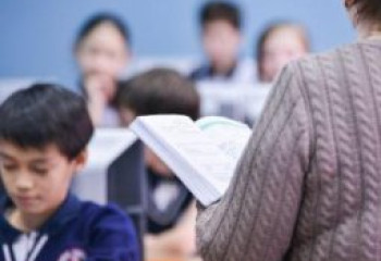 В Казахстане стартовала спецпрограмма по привлечению лучших педагогов в регионы 