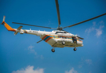 С помощью вертолета разыскивают пропавших на озере ребенка и мужчину в ЗКО 