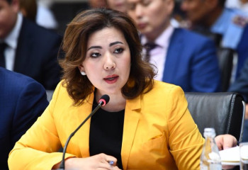 Холдинг «Байтерек» планирует купить Сбербанк Казахстана