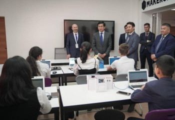 Министр просвещения недоволен состоянием сельских школ в Акмолинской области