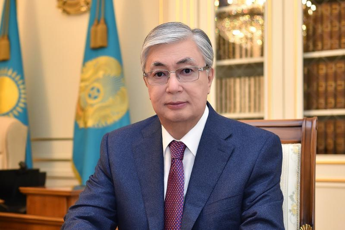 Tokayev congratulates civil servants on professional holiday