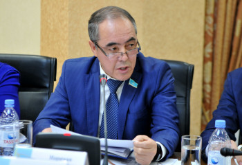 Сенаттың Әлеуметтік-мәдени даму және ғылым комитетінің төрағасы сайланды