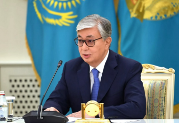 Президент БАҚ саласындағы сыйлықтар мен гранттар беру туралы өкімге қол қойды