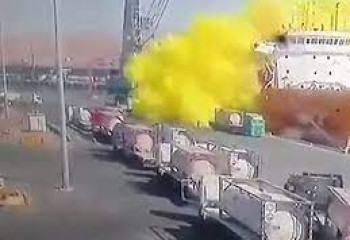 В иорданском порту Акаба десять человек погибли из-за утечки газа