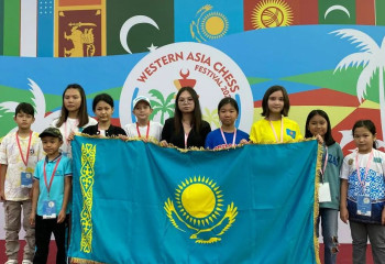 Непогода помешала казахстанским шахматистам вернуться из Мальдив