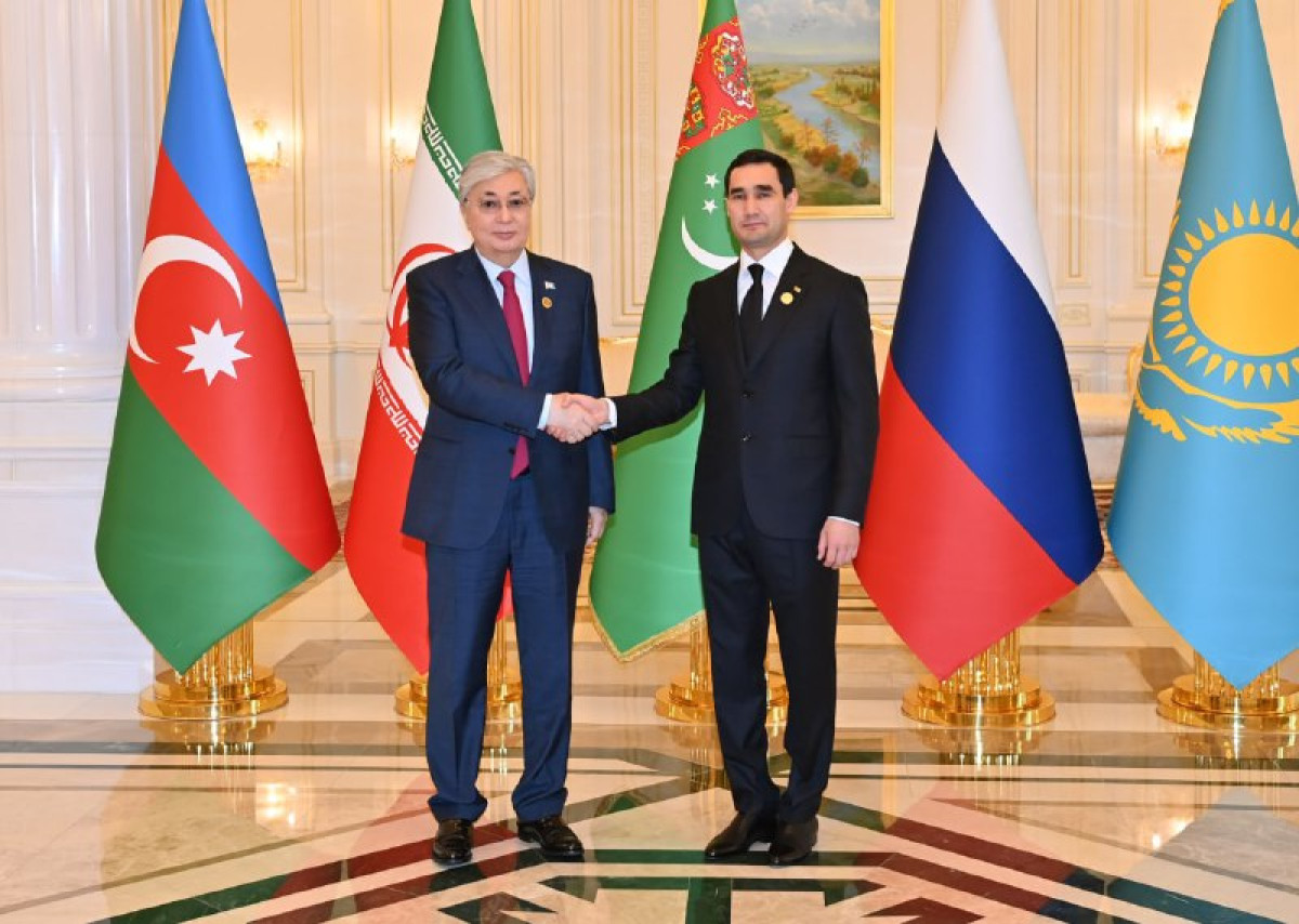 Токаев провел встречу с президентом Туркменистана 