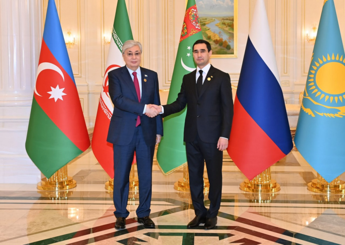 Мемлекет басшысы Түрікменстан Президентімен кездесті