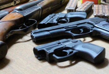 Из незаконного оборота изъято 1 640 единиц оружия - 
