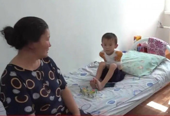 Кәсіпкерлер қолынан айырылған балаға пәтер мен протез сыйға тартпақ