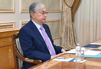 Касым-Жомарт Токаев принял акима города Алматы Ерболата Досаева