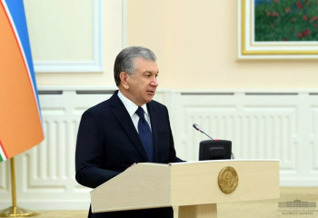 Президент Узбекистана вылетел в Нукус, где накануне произошли беспорядки