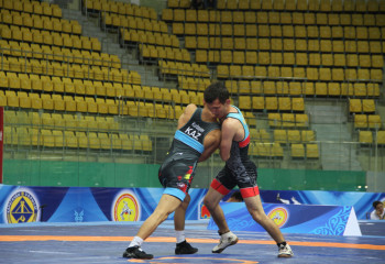 Грек-рим күресінен ел чемпиондары анықталды