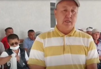 Казахстанцы не могут покинуть Узбекистан из-за закрытой границы 