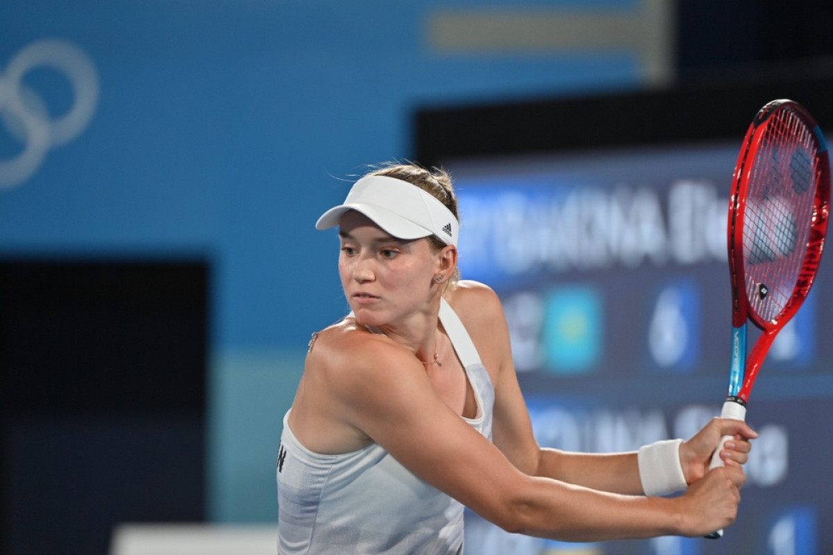 Kazakhstan's Rybakina reaches quarters of Wimbledon 